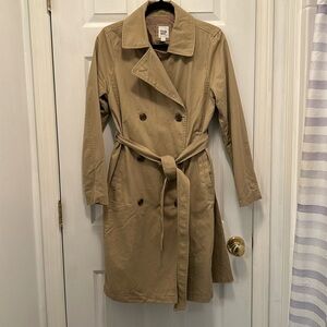 Gap beige trench coat